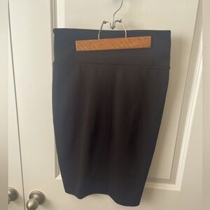 LulaRoe Cassie Black Pencil Skirt